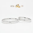 Fényes, 14 karátos különleges fehér arany karikagyűrű-goldcity.hu