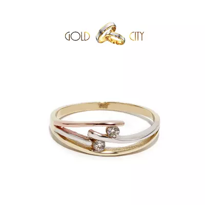 GYP-S-5056 háromszínű arany köves gyűrű mérete  59