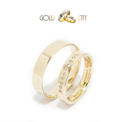 Modern 14 karátos sárga arany köves karikagyűrű. 