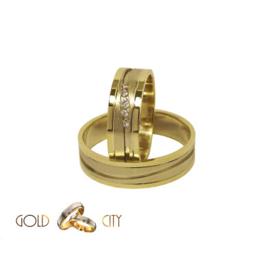Modern kétszínű arany karikagyűrű, a Gold City Ékszer Webáruház kínálatából.