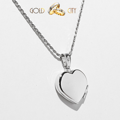 Különleges nyitható szív medál, 14 karátos fényes fehér aranyból. 